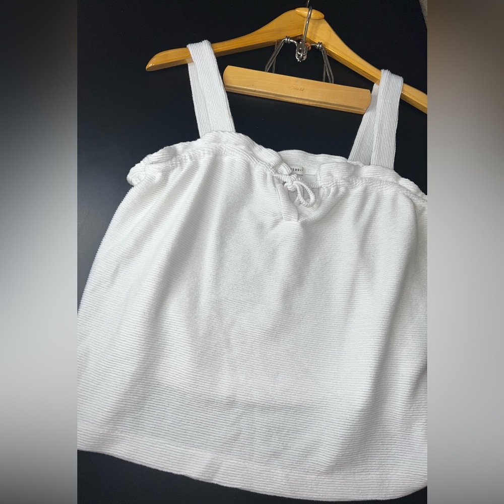 Free Assembly White Slit Front Tie Tank Top Terry cloth-like Size Medium EUC
